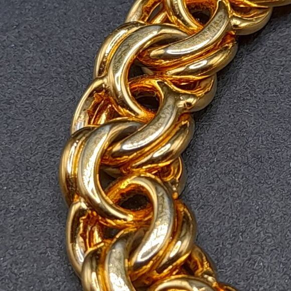 Vintage Monet Gold Plated Link Bracelet, 7 1/2 Inches, Fold Over Clasp - Picture 3 of 11